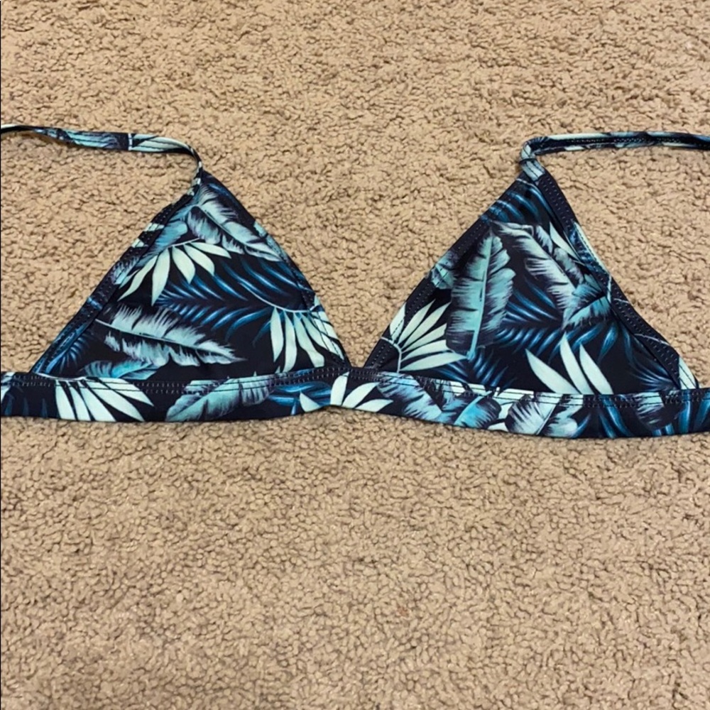 Hawaiian bikini!!
